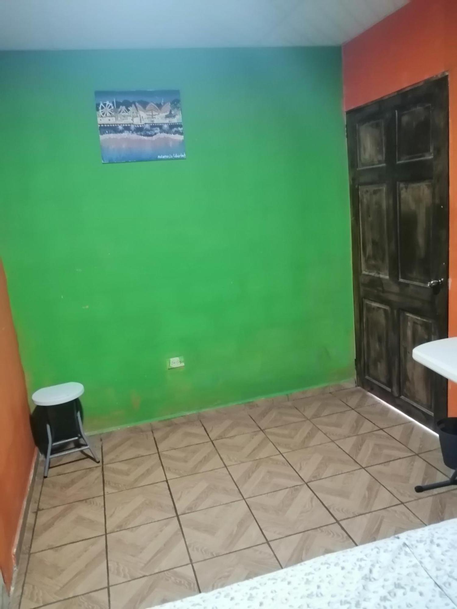 Hostal Nina Oly Tamanique Chambre photo